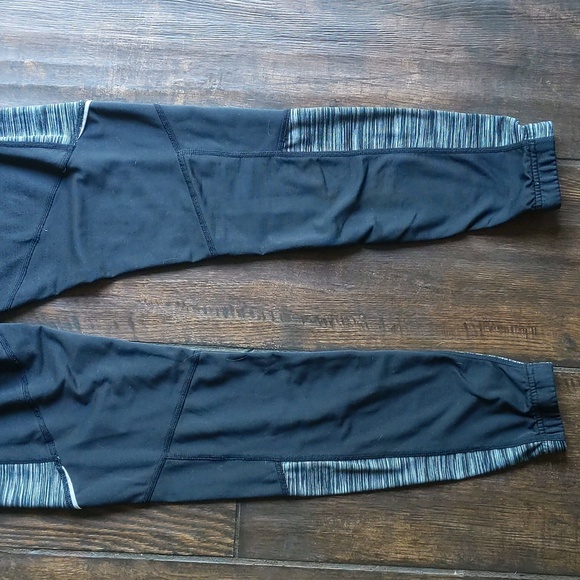 prAna Ergo Yoga Full Length Leggings - Women's Small - Picture 7 of 8